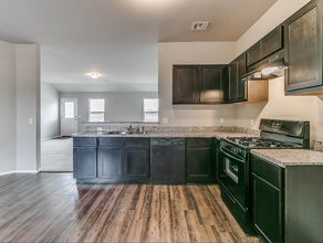 10376 Cadens Trl in Shawnee, OK - Building Photo - Building Photo