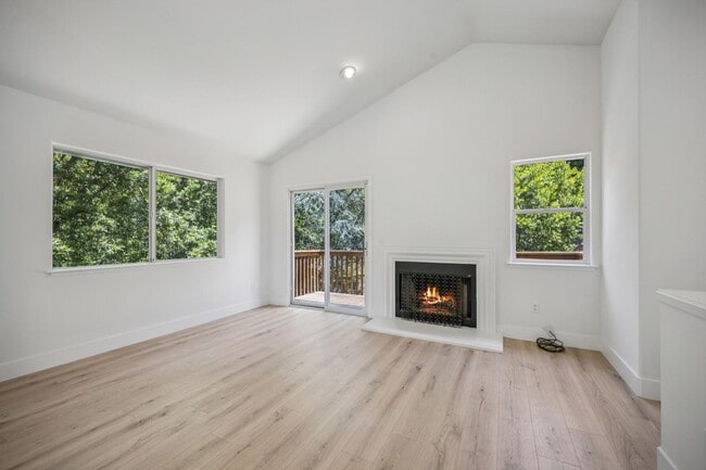 406 Wellesley Ct in Mill Valley, CA - Building Photo - Building Photo