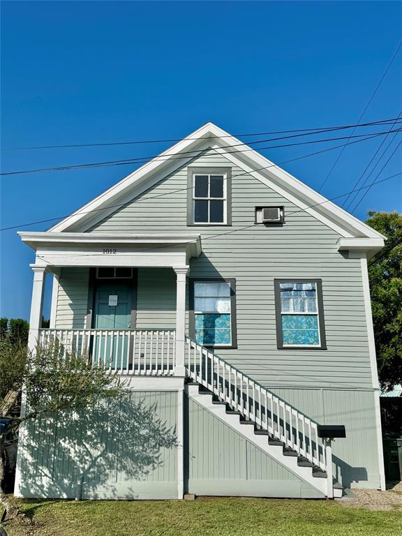 property at 1012 12th St