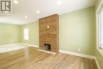 1243 Langmuir Ave in London, ON - Building Photo - Building Photo