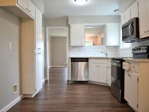 12400 Tree Line Dr in Austin, TX - Building Photo - Building Photo
