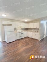 673 Jeb Stuart Dr in Jonesboro, GA - Building Photo