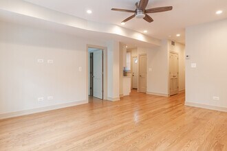 3531 N Broadway St, Unit 1B in Chicago, IL - Building Photo - Building Photo