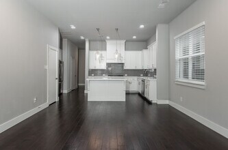 212 Wimberly St in Fort Worth, TX - Building Photo - Building Photo
