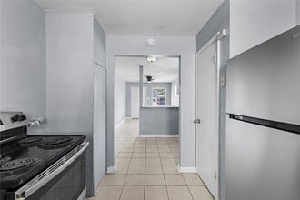 5722 Pickfair St in Houston, TX - Building Photo - Building Photo