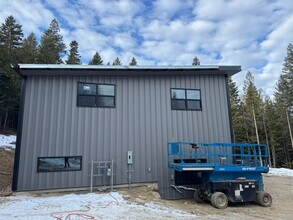 304 Sasquatch Trl in Sandpoint, ID - Building Photo - Building Photo