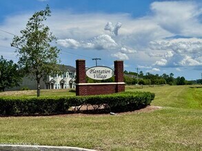 450 Sherwood Oaks Dr in Orange Park, FL - Building Photo - Building Photo