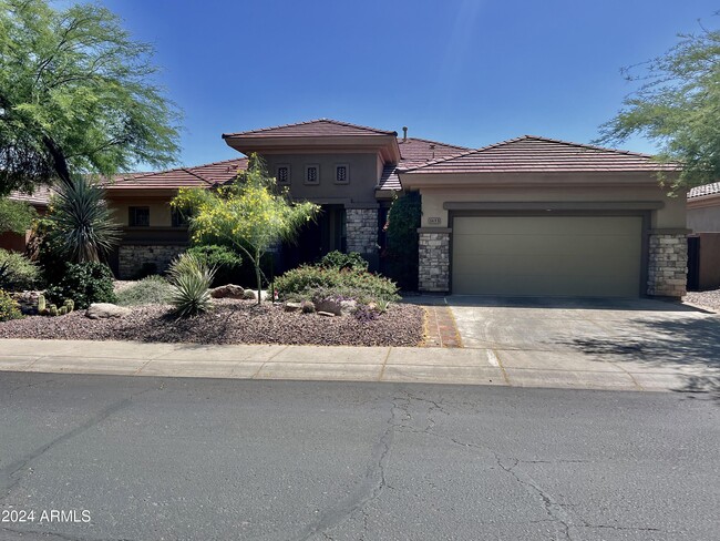 1653 W Ainsworth Dr in New River, AZ - Foto de edificio - Building Photo