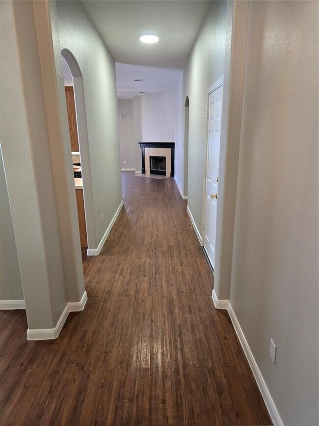2205 Inks Cove in Cedar Park, TX - Building Photo - Building Photo