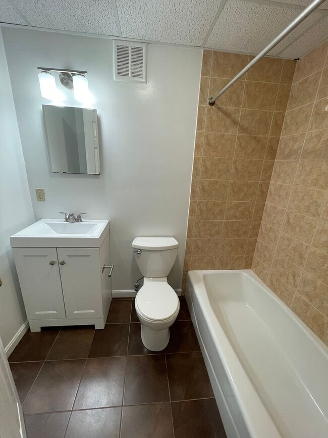 83 Park Dr in Boston, MA - Building Photo - Building Photo