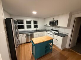 26 Saint Elmo Rd, Unit 26 in Worcester, MA - Building Photo