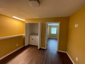 5711 NE 74th Ct, Unit B in Vancouver, WA - Building Photo - Building Photo