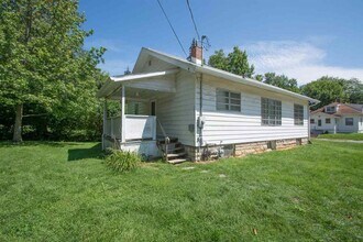 420 S Highland Ave in Bloomington, IN - Building Photo - Building Photo