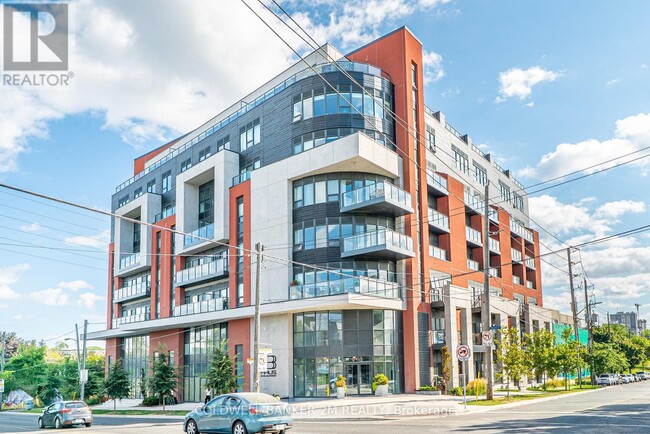 property at 2433 Dufferin St