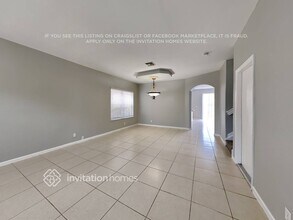 4357 Lake Lucerne Cir in West Palm Beach, FL - Foto de edificio - Building Photo