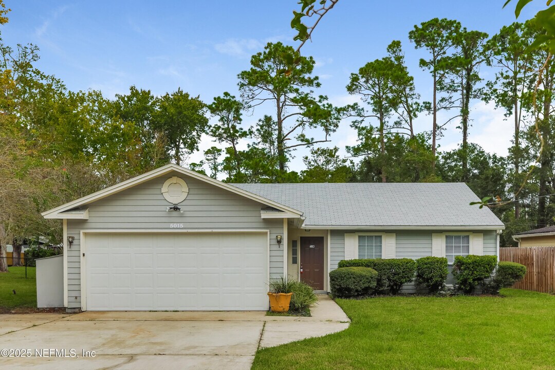 5015 Tan St in Jacksonville, FL - Building Photo