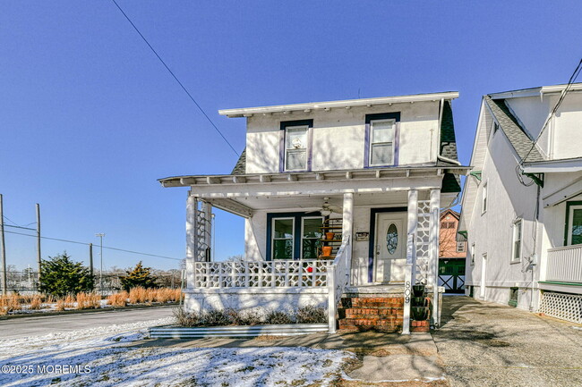 809 Sixth Ave in Asbury Park, NJ - Building Photo - Building Photo