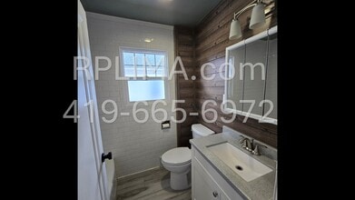 1535 W High St in Lima, OH - Building Photo - Building Photo