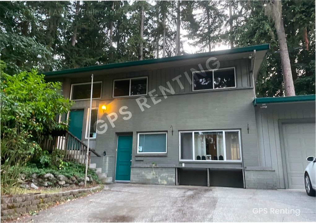 4017 162nd Ave SE in Bellevue, WA - Foto de edificio
