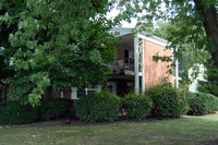 1407 Orchard St in Lancaster, PA - Foto de edificio - Building Photo