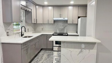 919 Colyer St in Orlando, FL - Building Photo - Building Photo