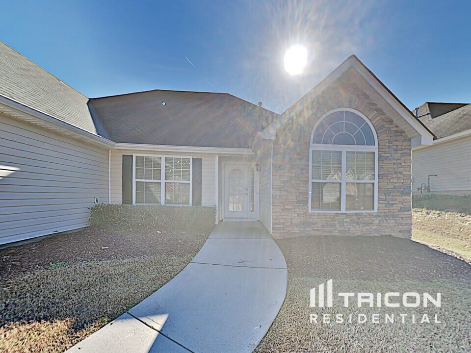4765 Michael Jay St in Snellville, GA - Building Photo