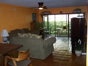 1501 NW 13th St, Unit 1501 NW 13 St in Boca Raton, FL - Building Photo - Building Photo