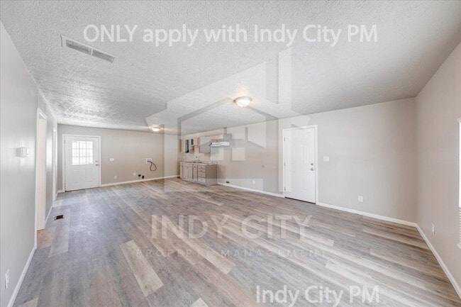 property at 3440 N Harding St