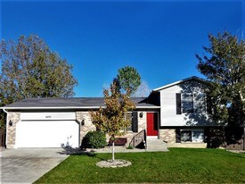 6075 S 6105 W in Kearns, UT - Building Photo