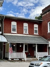 300 Curtin St in Osceola Mills, PA - Foto de edificio - Building Photo