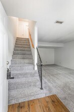 3634 Helen Ln in Chattanooga, TN - Building Photo - Building Photo