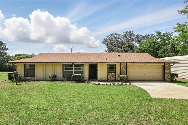 2343 Greenacre Rd in Apopka, FL - Building Photo - Building Photo