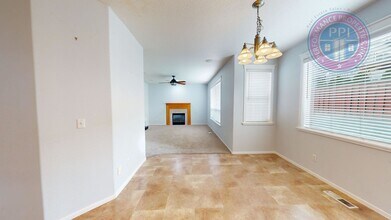 16698 NW Tucson St in Beaverton, OR - Building Photo - Building Photo