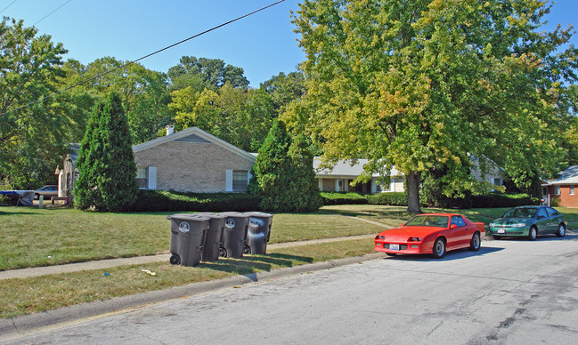 1175 Bishop Dr in Dayton, OH - Building Photo - Building Photo