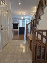 2037 Allegrini Ter in Ottawa, ON - Building Photo - Building Photo