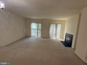 4711 Leyden Way in Ellicott City, MD - Building Photo - Building Photo