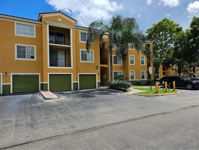 2301 W Preserve Way in Miramar, FL - Building Photo - Building Photo