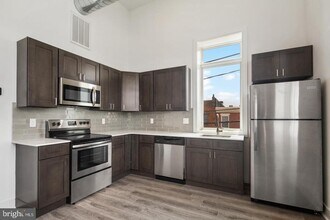 1705 Jackson St in Philadelphia, PA - Building Photo - Building Photo