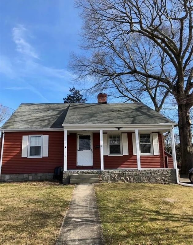 property at 13 Gallup Ln