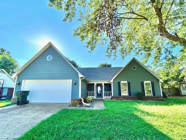 3063 Lauren Dr in Memphis, TN - Building Photo - Building Photo