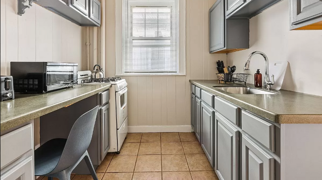 78 Glenville Ave, Unit 3