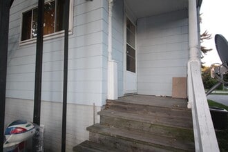 111 Brock St S in Sarnia, ON - Building Photo - Building Photo