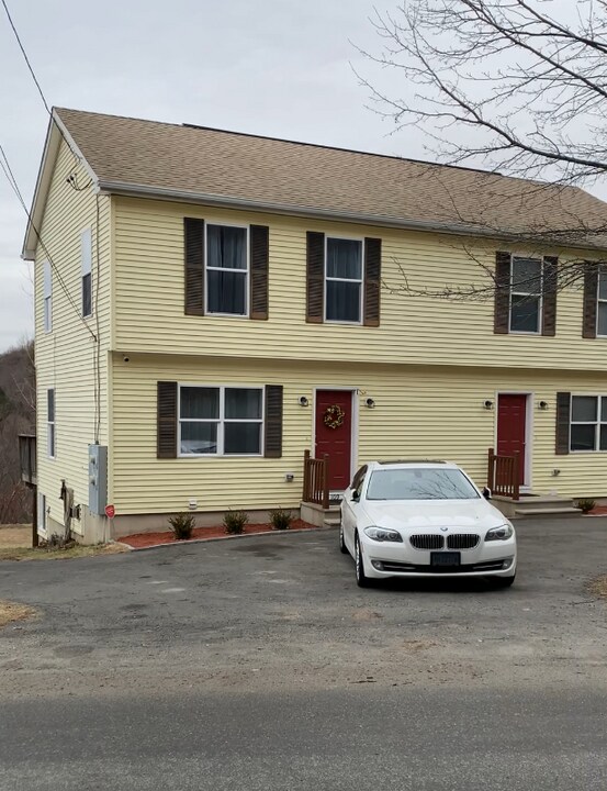 109 Yale St in Waterbury, CT - Building Photo