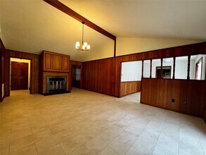 24231 Shellbrook Dr in Huffman, TX - Building Photo - Building Photo