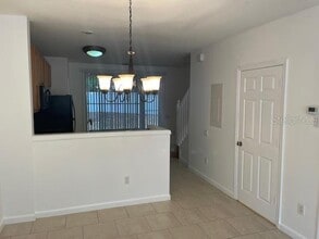 915 Vineland Pl in Lake Mary, FL - Building Photo - Building Photo