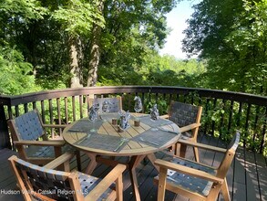 26 Webster Rd in Woodstock, NY - Building Photo - Building Photo