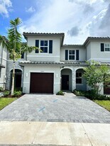 11965 NW 47th Mnr in Coral Springs, FL - Building Photo