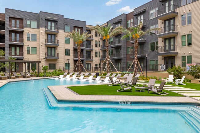 The Nelson in Austin, TX - Foto de edificio - Building Photo