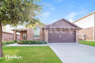10213 S Race St, Unit A in Fort Worth, TX - Building Photo
