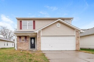 5106 Sandy Forge Dr in Indianapolis, IN - Building Photo